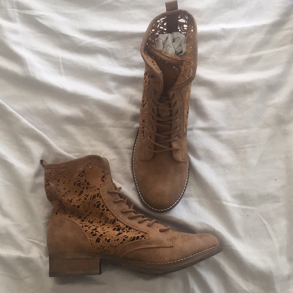 Brown Lace Up Boots